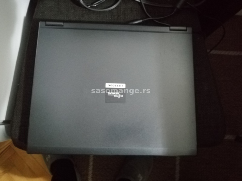 Fujitsu Siemens lifebook E Series laptop