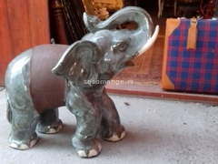 Velika predratna figura slona