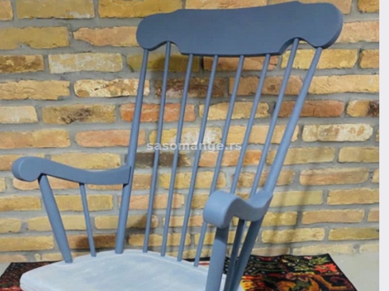 Retro stolica za ljuljanje