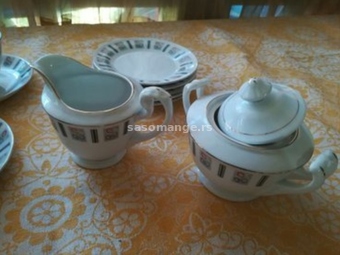 Porcelanski servis za čaj