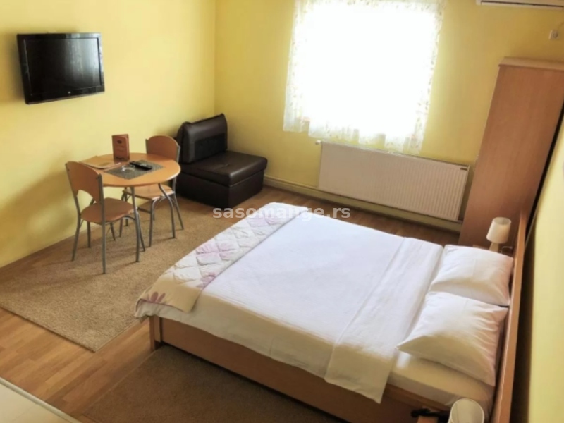 Beograd, Hotel Club Topčider - Three-Bedroom Apartment
