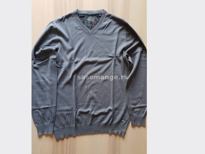 ESPRIT EDC sivi džemper sa V izrezom, veličina XXL