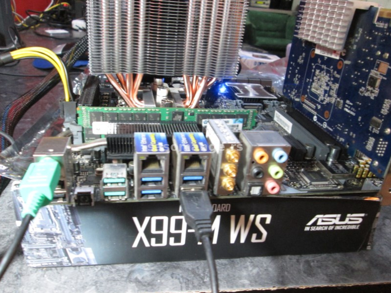 ASUS X99-M WS WiFi/M.2 ploča + 16GB DDR4 + Xeon E5-2620 v3 + Kuler LC Power LC-120 Nov!