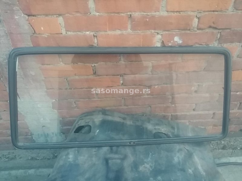 Staklo zadnjih gepek vrata Lada 2104 Karavan
