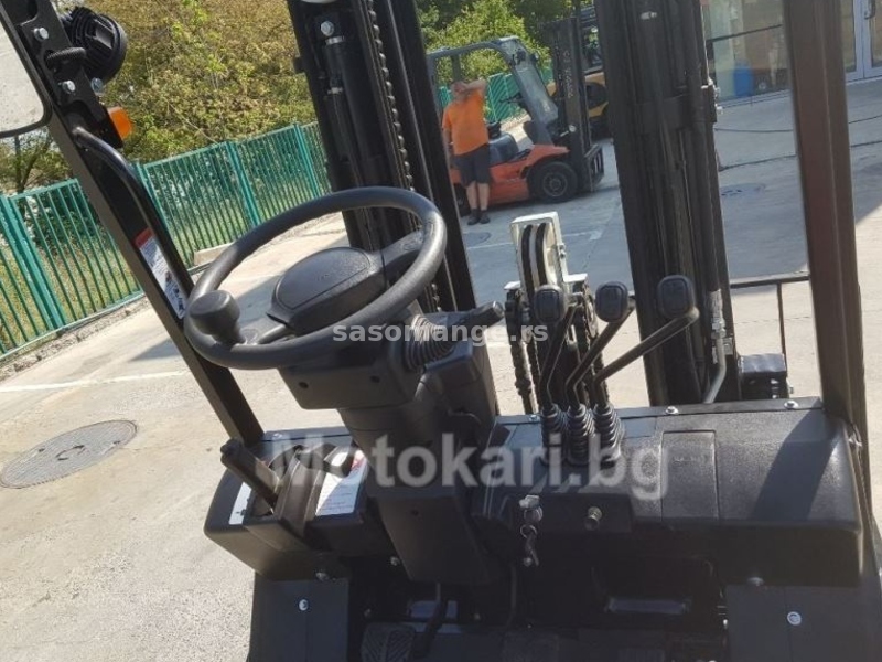 Plinski (gas) viljuškar EP Forklift