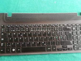 Samsung NP355V NP350V tastatura sa okvirom frejmom