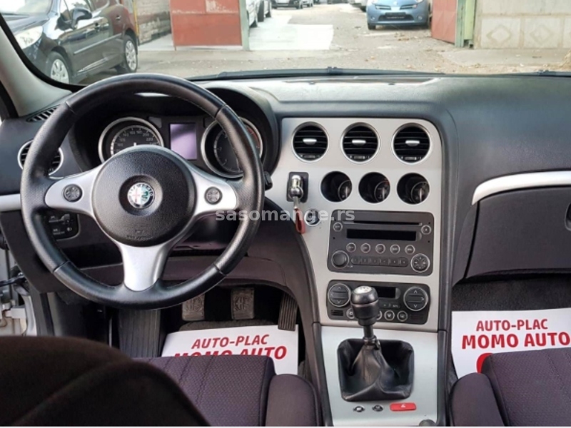 Alfa Romeo 159 1.9 JTDM 150HP Business 110 kW, 4 vrata, limuzina