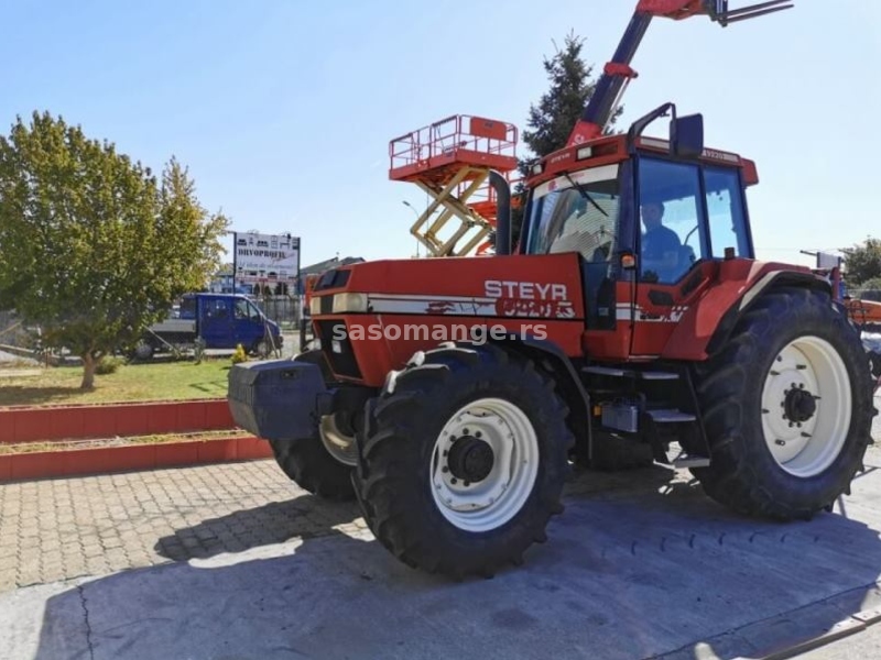 Traktor Steyr 9220