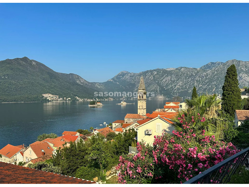 Dvosoban stan sa lijepim pogledom u Perastu, Kotor