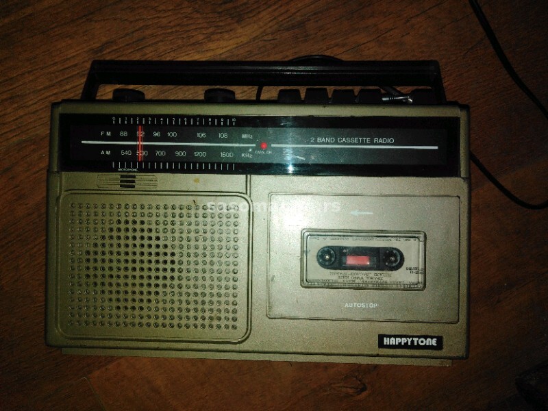 Radio kasetofon
