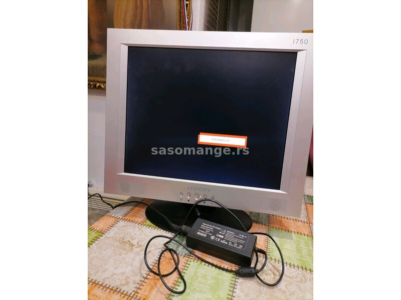 Monitor Ivori dijagonala ekrana oko 48 cm