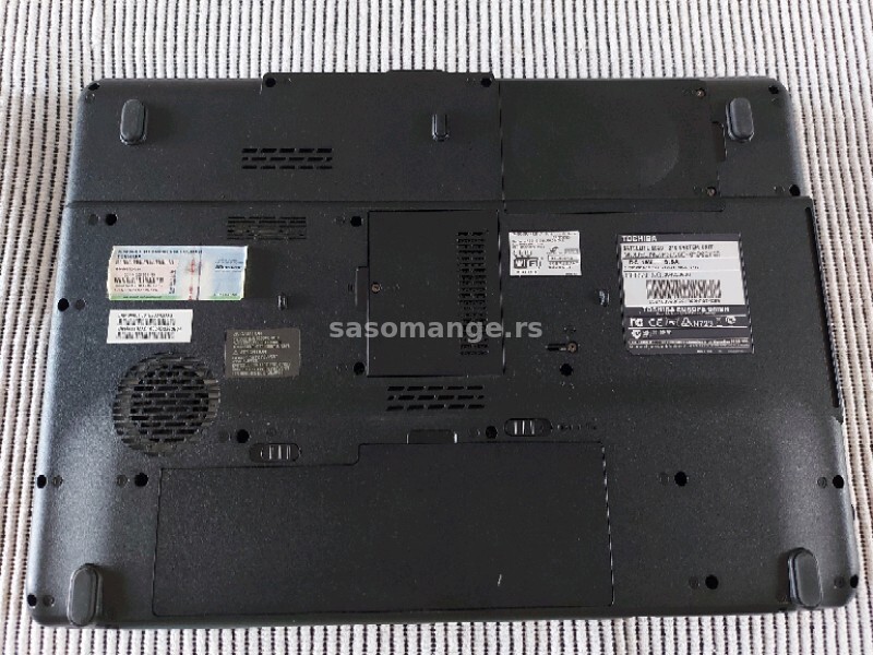 Toshiba Satellite L350 128GB SSD/3GB/17/1h baterija