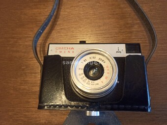 Stari fotoaparat SMENA 8