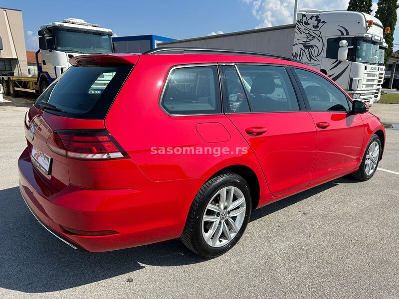 Volkswagen Golf 1.6 TDI KREDITI NA LICU MESTA