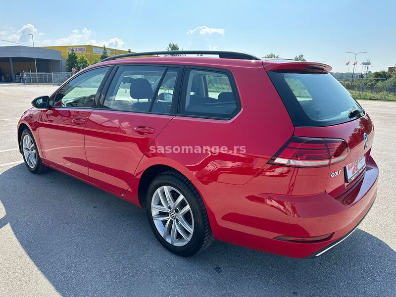 Volkswagen Golf 1.6 TDI KREDITI NA LICU MESTA