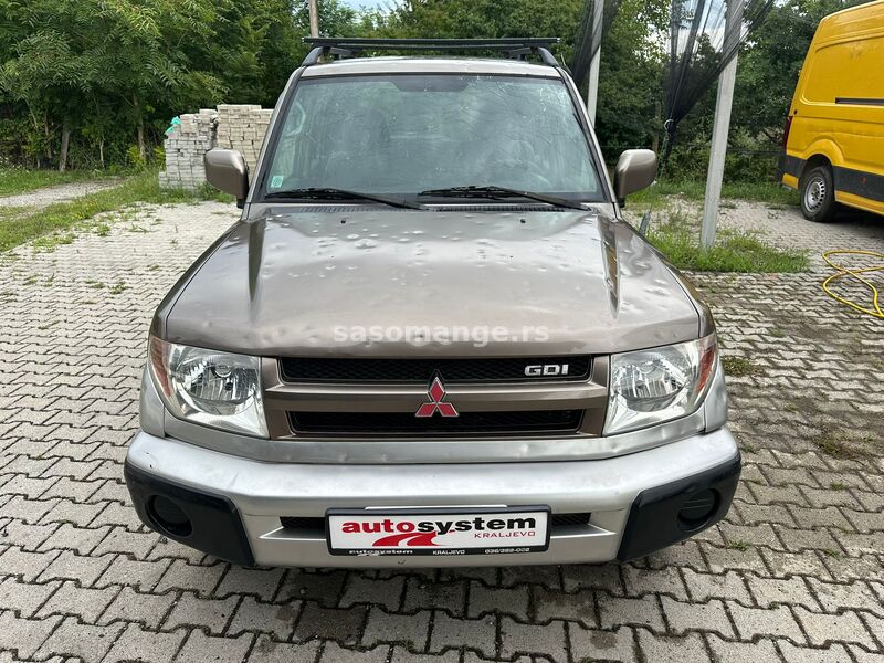 Mitsubishi Pajero Pinin 2.0B