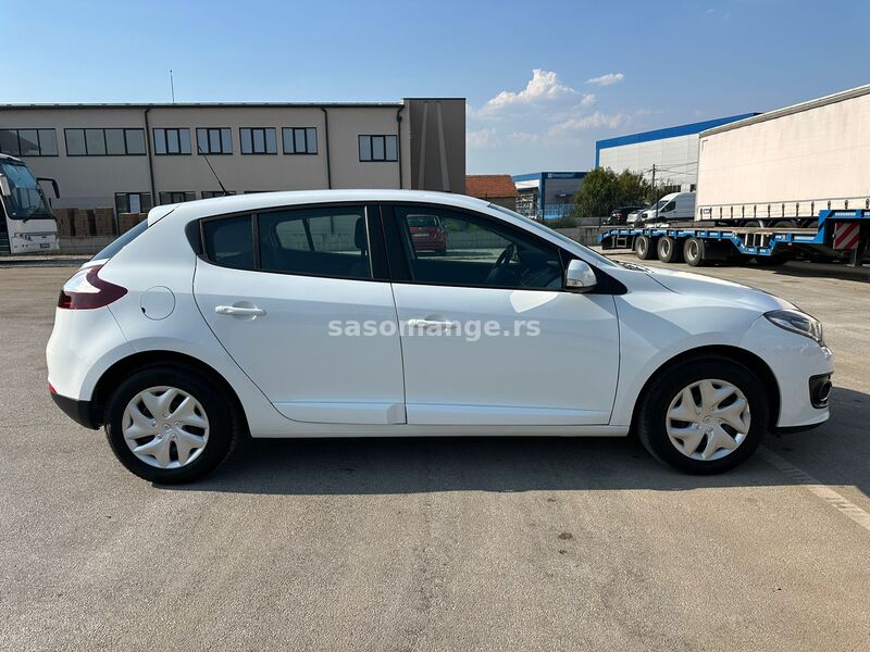 Renault Megane 1.5DCI KREDITI NA LICU MESTA