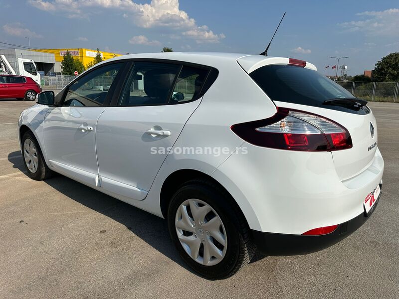 Renault Megane 1.5DCI KREDITI NA LICU MESTA