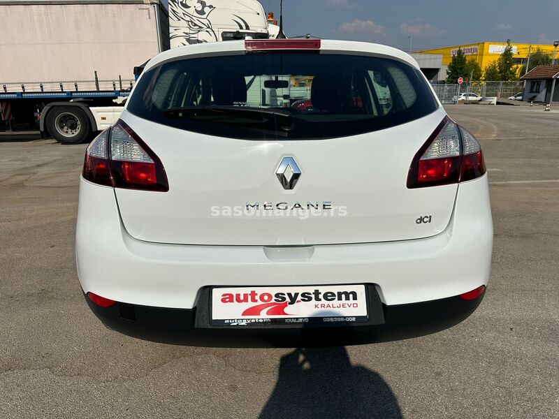 Renault Megane 1.5DCI KREDITI NA LICU MESTA