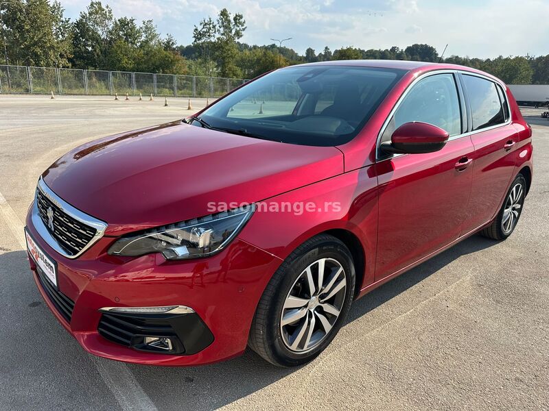 Peugeot 308 1.2 KREDITI NA LICU MESTA