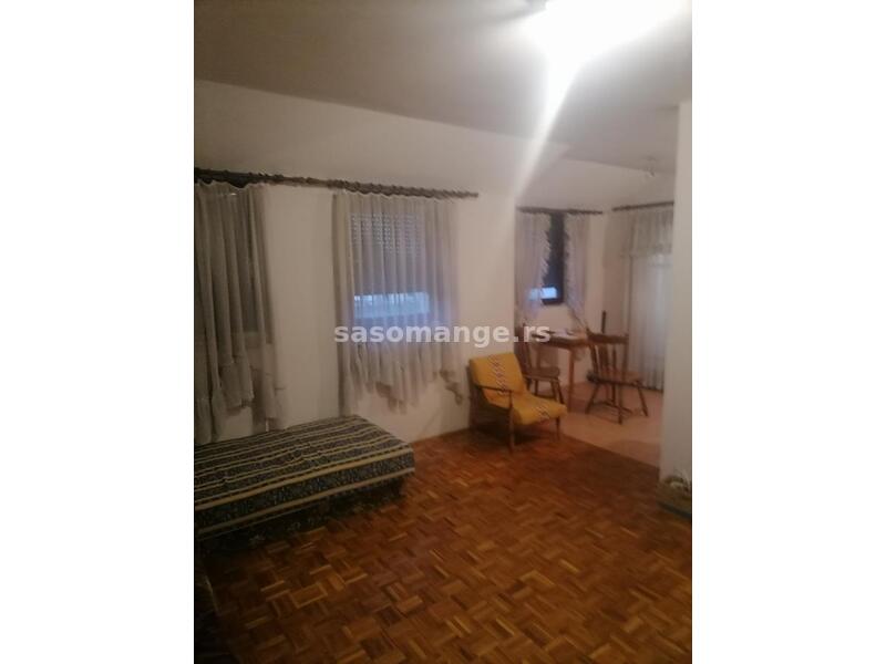 Beograd, Banovo Brdo, duplex 86m2