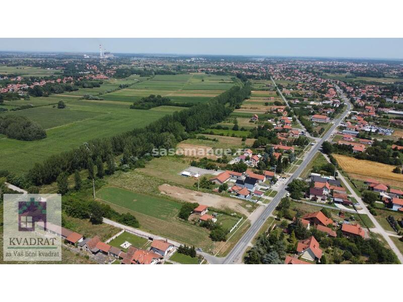 Građevinski plac 30,45 ari, Obrenovac, Zvečka 101 000