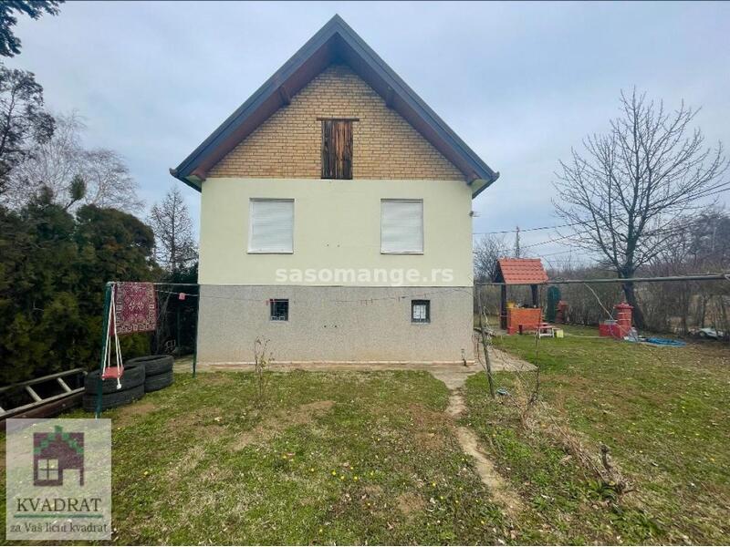 Kuća sa pomoćnim objektom 88 m + 10 m, 11 ari, Obrenovac, Barič 150 000 (POLUNAMEŠTENA)