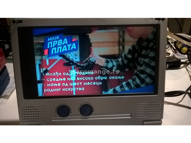 12 Volti 7 inča TV+DVD player Yukai Za kola, čamac, vikendicu