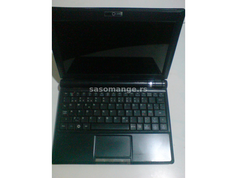 Asus Eee PC 900 sa SSD-om 16GB, 960 grama težak