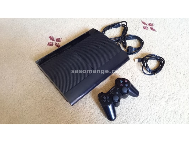 Sony PS3 ČIPOVAN, 250GB Super Slim, pun igara (30), Playstation 3