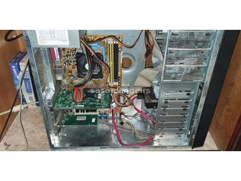 Asus M2N maticna + procesor Athlon + kuler + ram + kablovi
