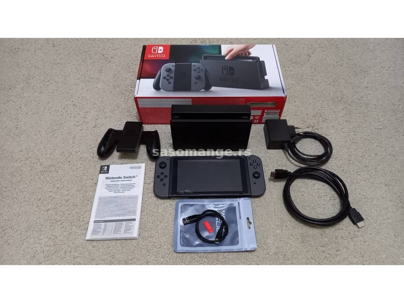 Nintendo Switch ČIPOVAN, 160GB pun igara (45 hit igara), ful