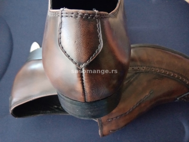 Italijanske muške kožne cipele BASCONI II br. 44
