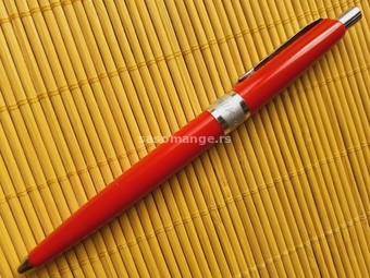 Stara crvena hemijska olovka Pelikan