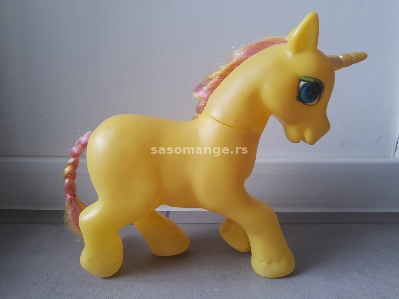 Žuti konjić