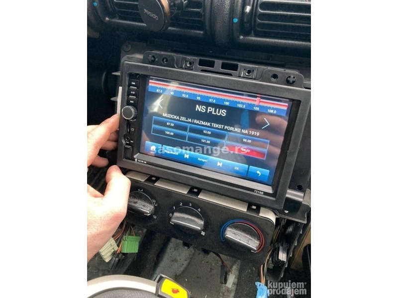 Land Rover Freelander android multimedija radio navigacija