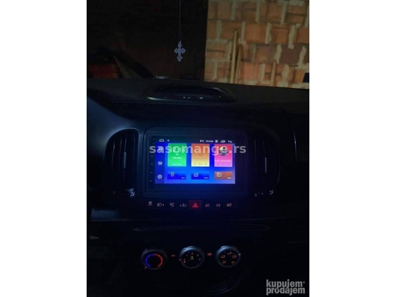 Fiat 500L multimedia Android gps navigacija radio