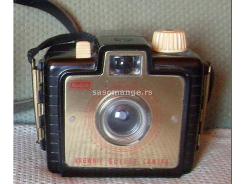 Prodajem fotoaparat Kodak-Brownie bullet camera