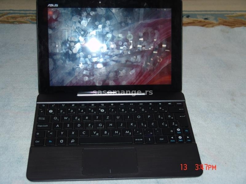 ASUS transformer pad tf103c tablet sa tastaturom