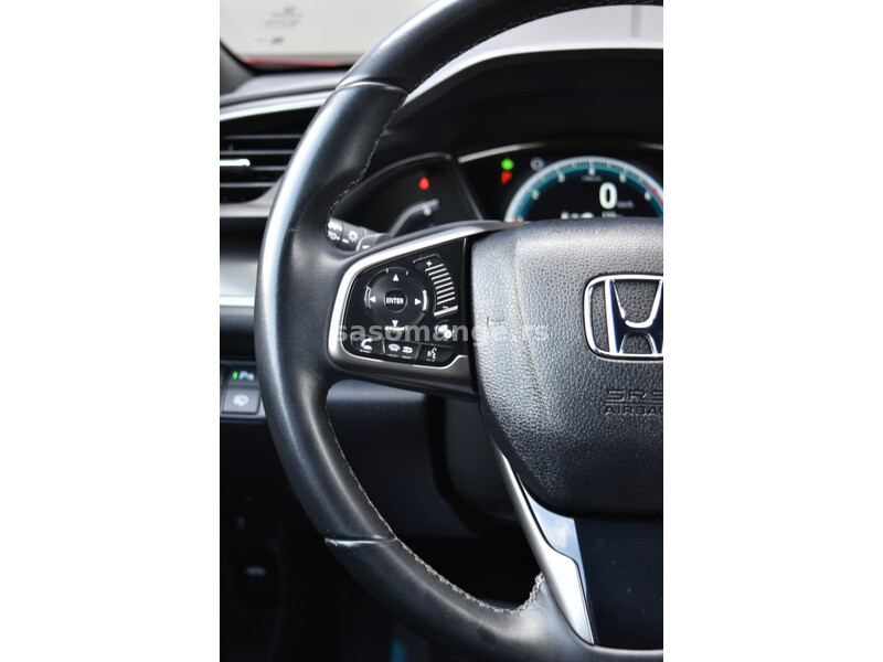 Honda Civic Elegance AT 95 KW | 129 KS