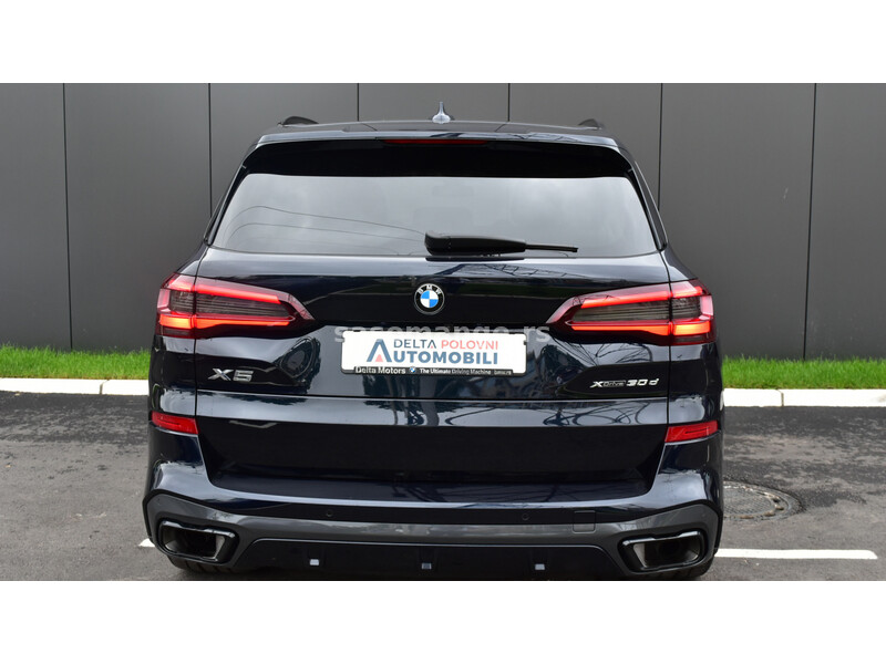 BMW X5 30d xDrive M Paket 210 KW | 285 KS