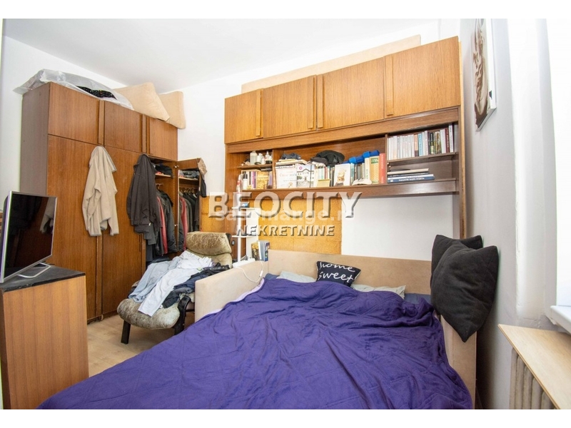 Stari grad, Studentski trg, Studenski trg, 2.5, 51m2