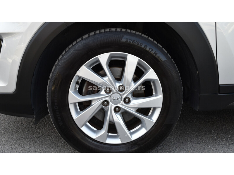Hyundai Tucson 1.6 CRDi AT 100 KW | 136 KS