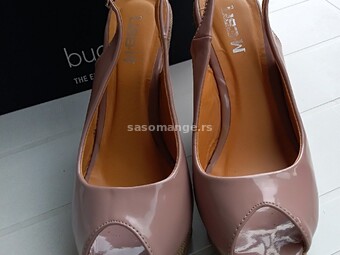 Puder roze sandale ,platforma ,br 38