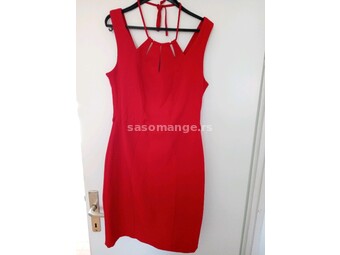 Mala crvena haljina, br. 40