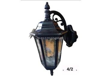 Spoljna zidna baštenska lampa FENJER 4/2 liveni crni