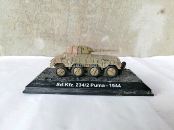 Nemačko oklopno vozilo sd kfz 234/2 puma-1944
