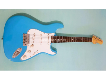 Azalea Stratocaster Miami blue električna gitara + torba, trzalice, lekcije