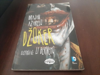 Betmen DŽOKER Brajan Azarelo ilustrovao Li Bermeho sjajno ocuvan Darkwood Beograd 2015