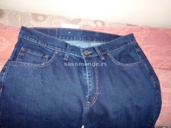 NOVO elastin farmerke 36 TNT jeans